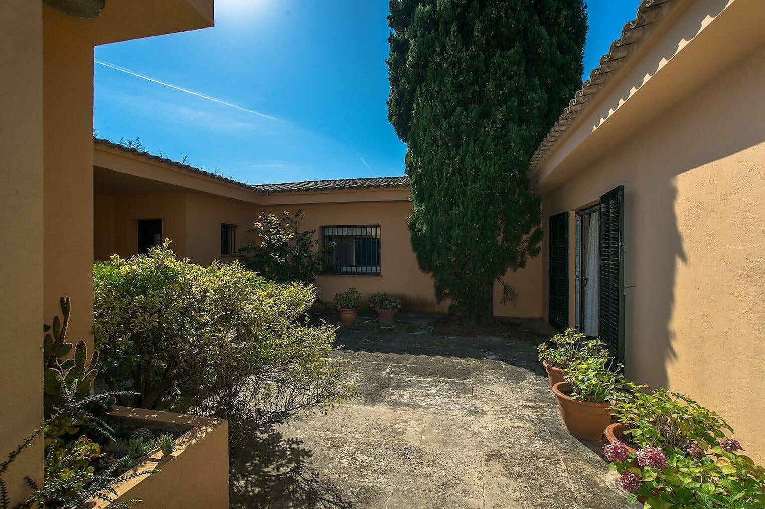 3 slaapkamer Villa te koop in Santa Cristina d'Aro met garage - € 1.000.000 (Ref: 6807304)