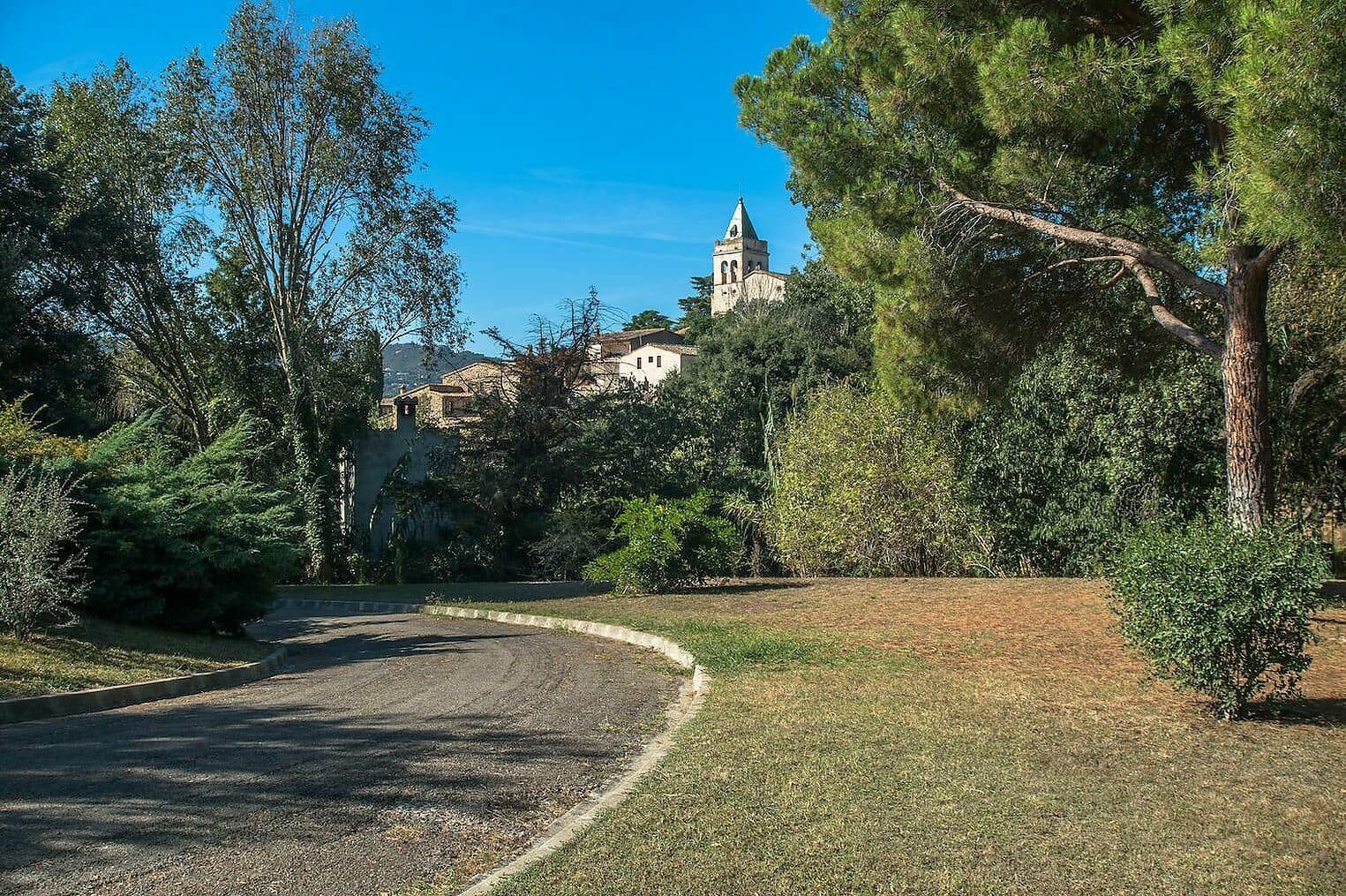 3 slaapkamer Villa te koop in Santa Cristina d'Aro met garage - € 1.000.000 (Ref: 6807304)