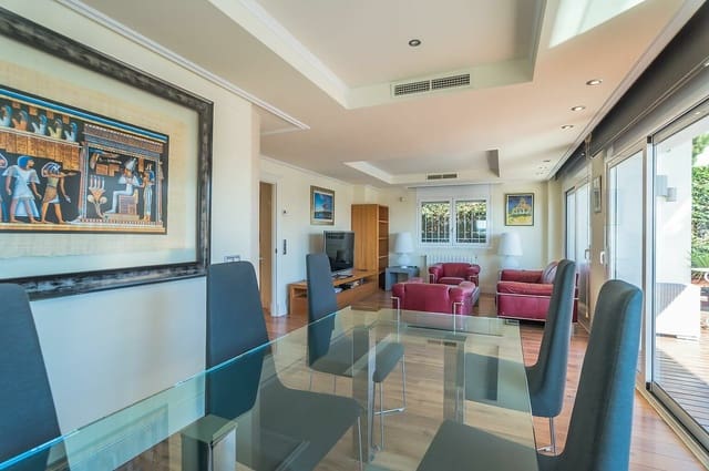 6 bedroom Villa for sale in Platja d'Aro, Castell-Platja d'Aro with garage - € 1,600,000 (Ref: 6807331)