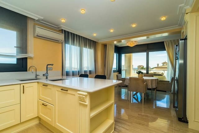 6 bedroom Villa for sale in Sant Antoni de Calonge, Calonge i Sant Antoni with pool - € 1,950,000 (Ref: 6807348)