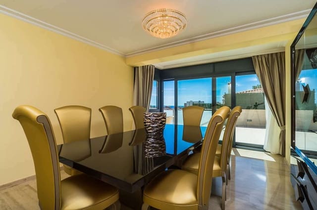 6 soveværelse Villa til salg i Sant Antoni de Calonge, Calonge i Sant Antoni med swimmingpool - € 1.950.000 (Ref: 6807348)