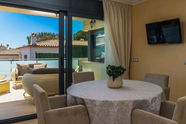 6 soveværelse Villa til salg i Sant Antoni de Calonge, Calonge i Sant Antoni med swimmingpool - € 1.950.000 (Ref: 6807348)