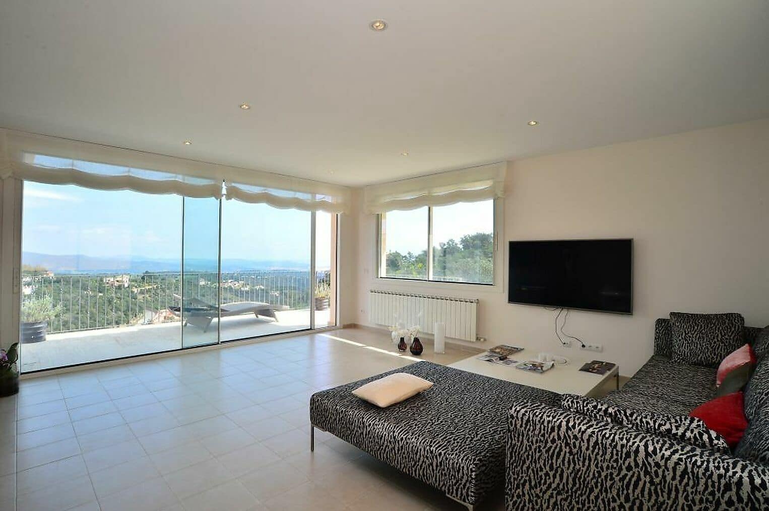 3 slaapkamer Villa te koop in Platja d'Aro met zwembad garage - € 996.000 (Ref: 6807353)