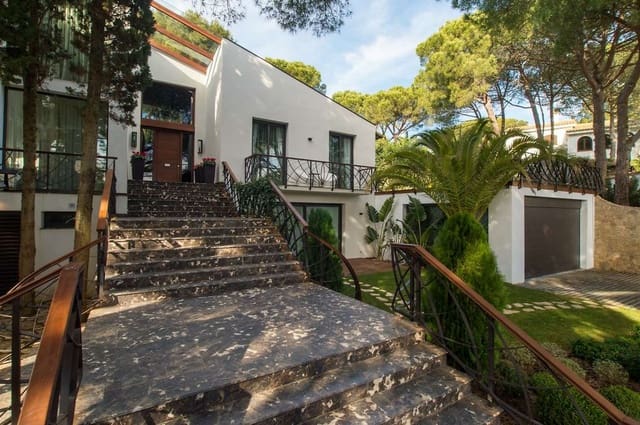 6 bedroom Villa for sale in Calonge i Sant Antoni with pool garage - € 3,500,000 (Ref: 6807356)
