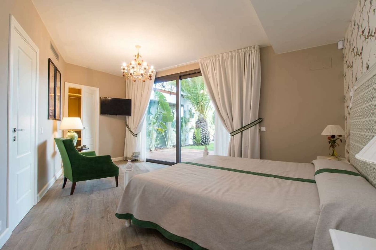 6 bedroom Villa for sale in Calonge i Sant Antoni with pool garage - € 3,500,000 (Ref: 6807356)