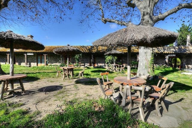 12 soveværelse Hotel til salg i Santa Cristina d'Aro - € 1.575.000 (Ref: 6807357)