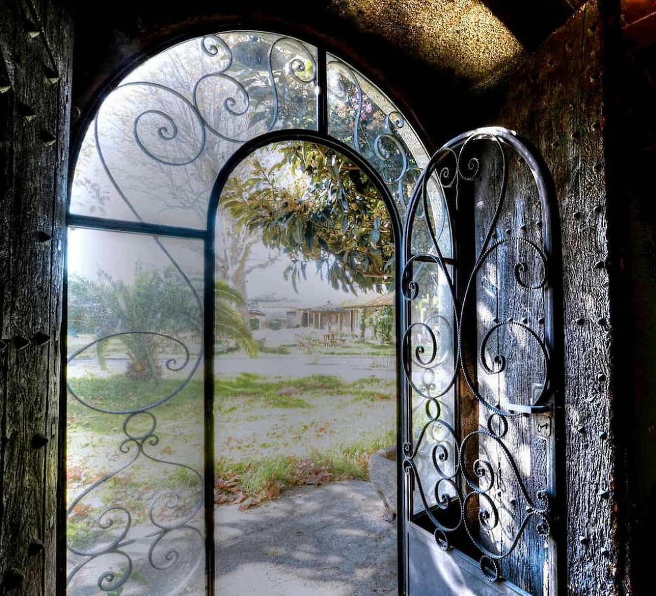 12 bedroom Hotel for sale in Santa Cristina d'Aro - € 1,575,000 (Ref: 6807357)