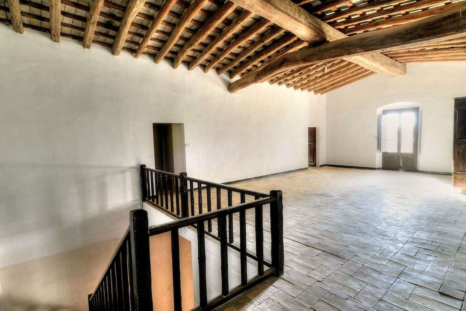 12 bedroom Hotel for sale in Santa Cristina d'Aro - € 1,575,000 (Ref: 6807357)