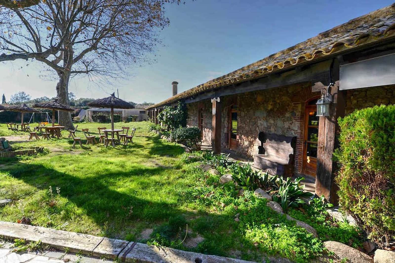 12 bedroom Hotel for sale in Santa Cristina d'Aro - € 1,575,000 (Ref: 6807357)