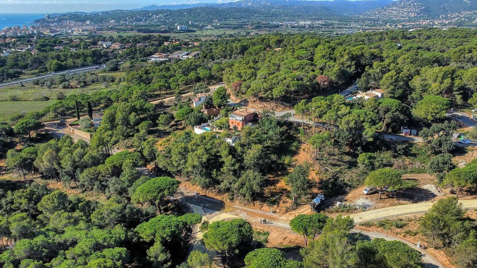 Grunde uden byggetilladelser til salg i Palamos - € 131.000 (Ref: 7220904)