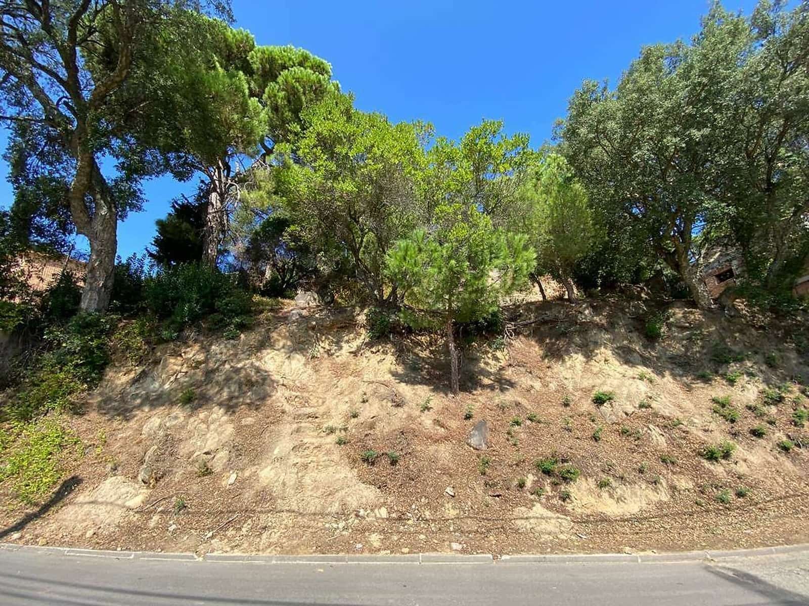 Terreno Non Edificato in vendita in Santa Cristina d'Aro - 65.000 € (Rif: 7342316)