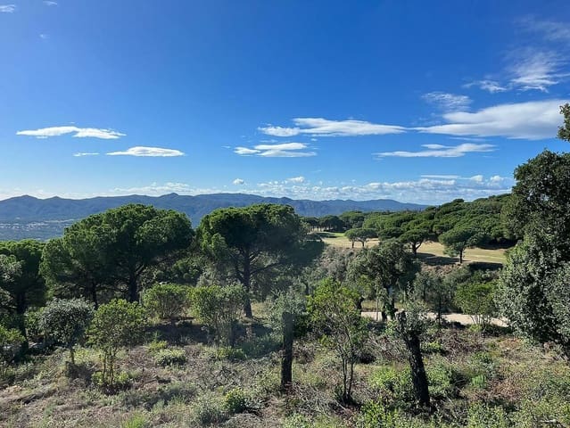 Ubebygd land til salgs i Platja d'Aro, Castell-Platja d'Aro - € 360 000 (Ref: 7886911)