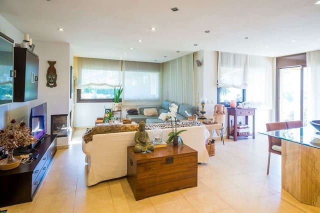 4 soveværelse Villa til salg i Calonge i Sant Antoni med garage - € 770.000 (Ref: 8104116)