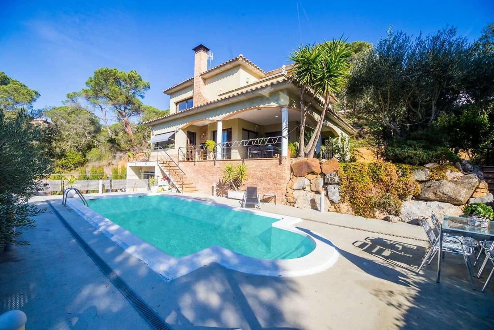 4 bedroom Villa for sale in Calonge i Sant Antoni with garage - € 770,000 (Ref: 8104116)