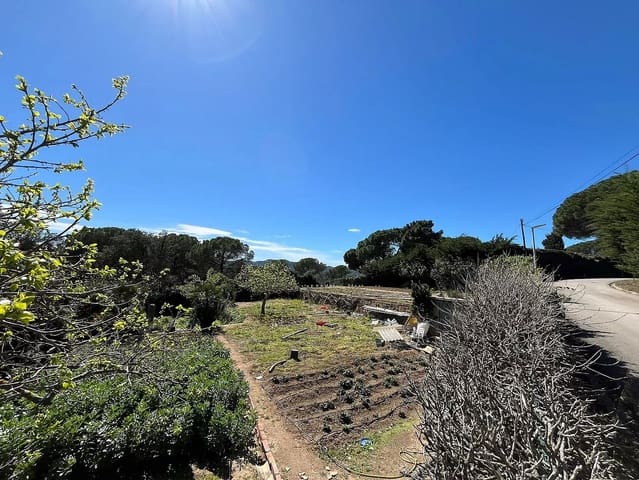 Ubebygd land til salgs i Santa Cristina d'Aro - € 160 000 (Ref: 8196722)