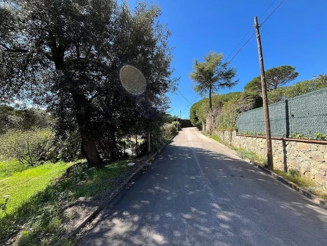 Ubebygd land til salgs i Santa Cristina d'Aro - € 160 000 (Ref: 8196722)