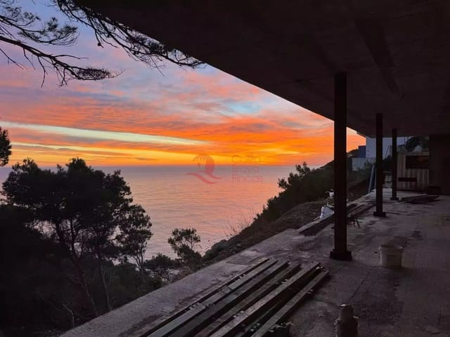 4 quarto Moradia para venda em Begur com piscina garagem - 3 200 000 € (Ref: 8392561)
