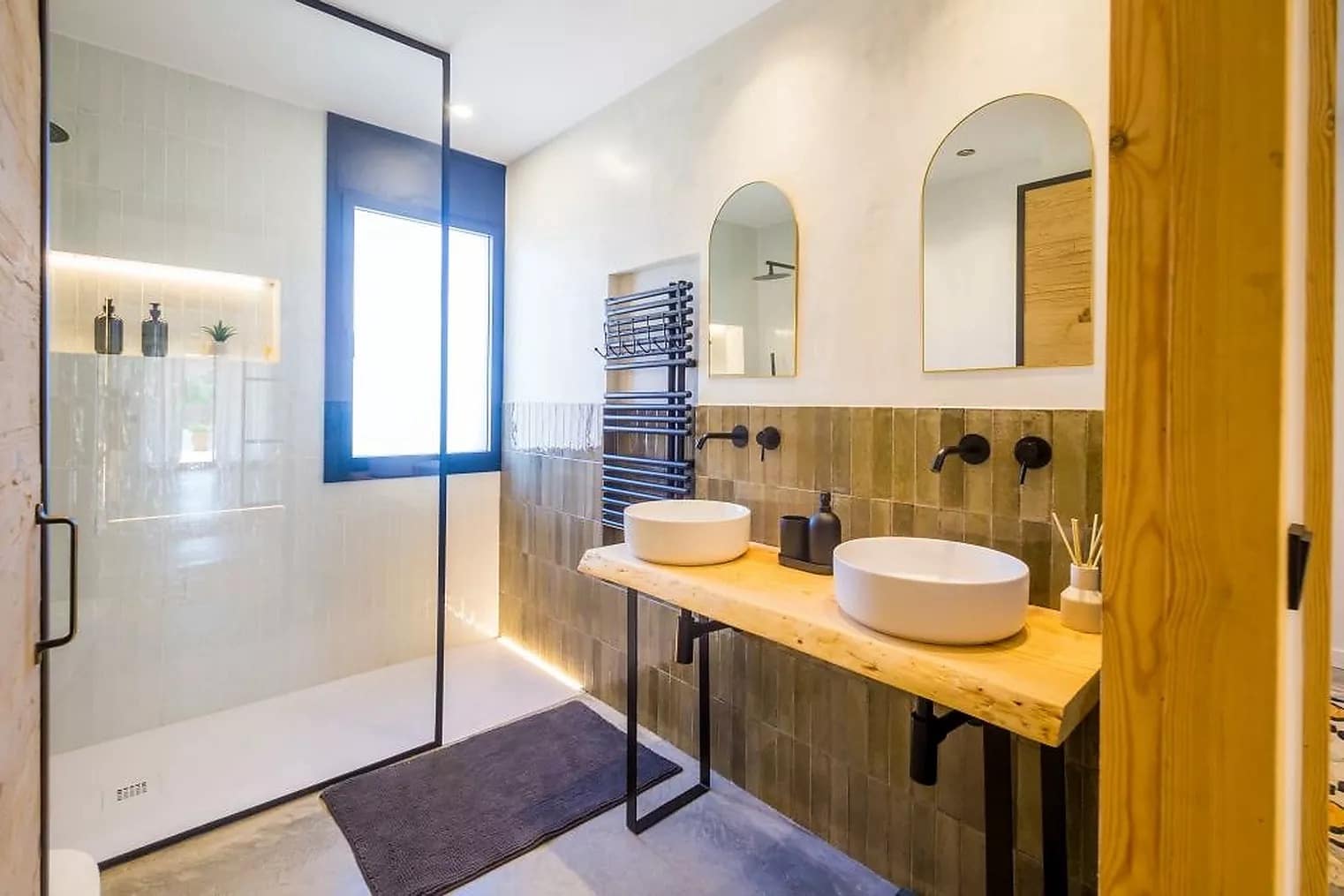 4 soveværelse Villa til salg i Vall-llobrega med garage - € 1.095.000 (Ref: 8392562)