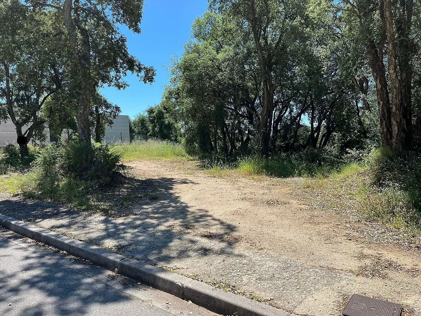 Grunde uden byggetilladelser til salg i Calonge i Sant Antoni - € 120.000 (Ref: 8392563)