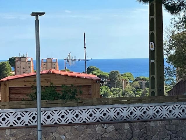 Rakentamaton maa myytävänä paikassa Platja d'Aro, Castell-Platja d'Aro - 175 000 € (Ref: 8440454)