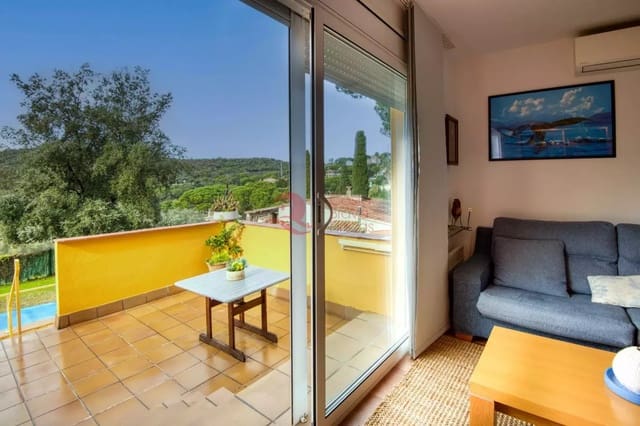 3 chambre Maison de Ville à vendre à Platja d'Aro, Castell-Platja d'Aro avec garage - 380 000 € (Ref: 8703919)