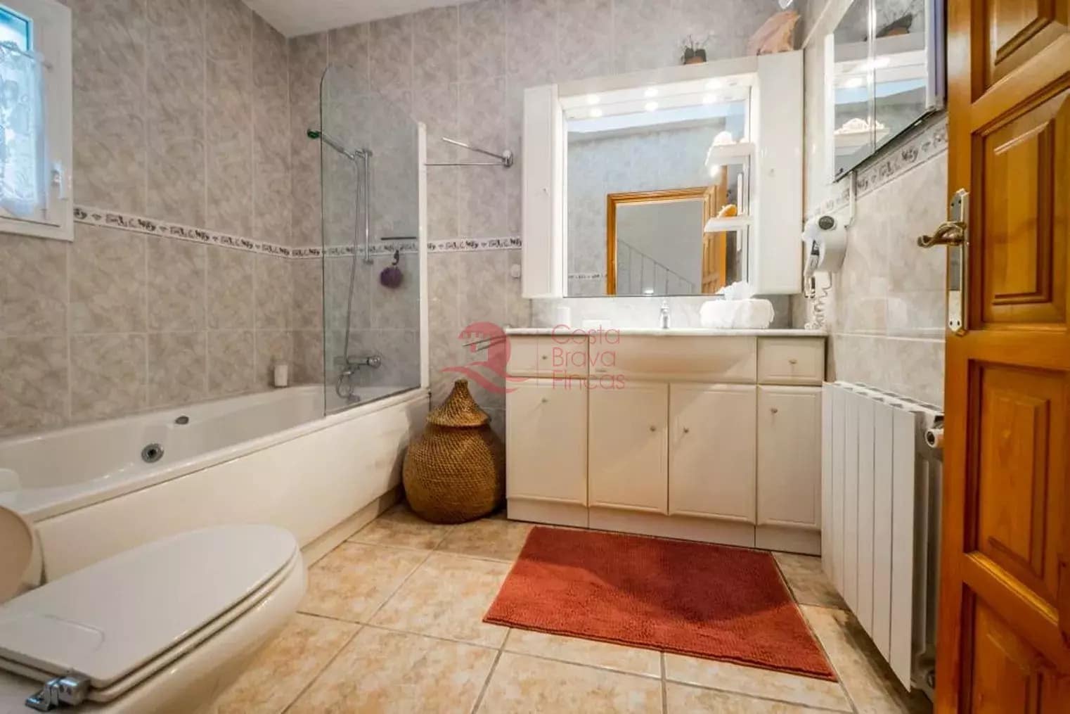 4 bedroom Villa for sale in Calonge i Sant Antoni with pool garage - € 745,000 (Ref: 8729539)