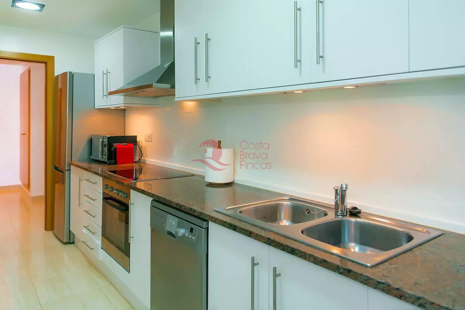 3 bedroom Apartment for sale in Platja d'Aro with garage - € 575,000 (Ref: 8759882)