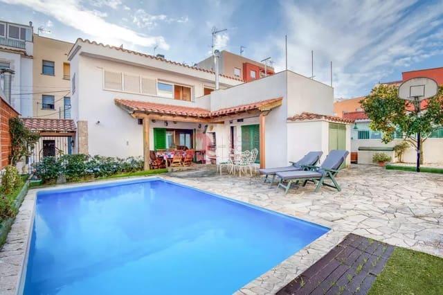 4 chambre Villa/Maison à vendre à Sant Feliu de Guíxols avec piscine - 370 000 € (Ref: 8801593)