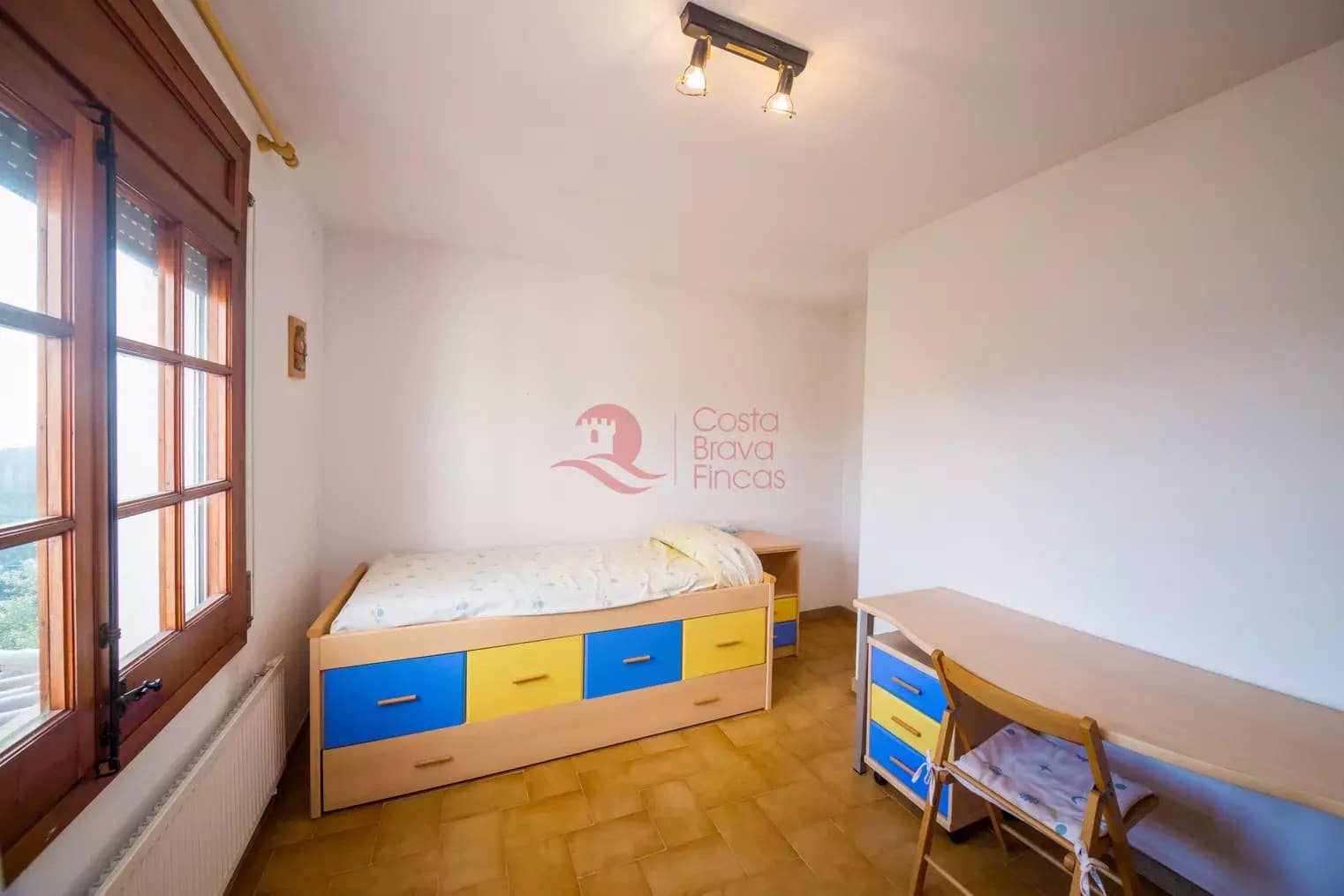 5 soverom Villa til salgs i Santa Cristina d'Aro med svømmebasseng garasje - € 370 000 (Ref: 8857167)