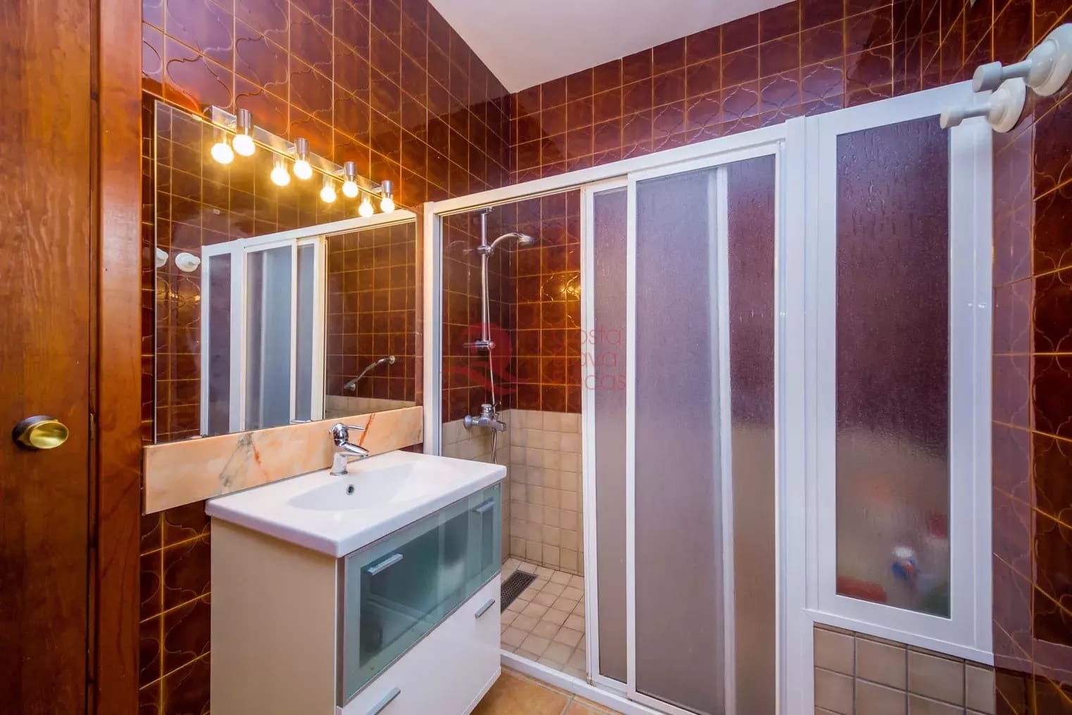 5 soverom Villa til salgs i Santa Cristina d'Aro med svømmebasseng garasje - € 370 000 (Ref: 8857167)