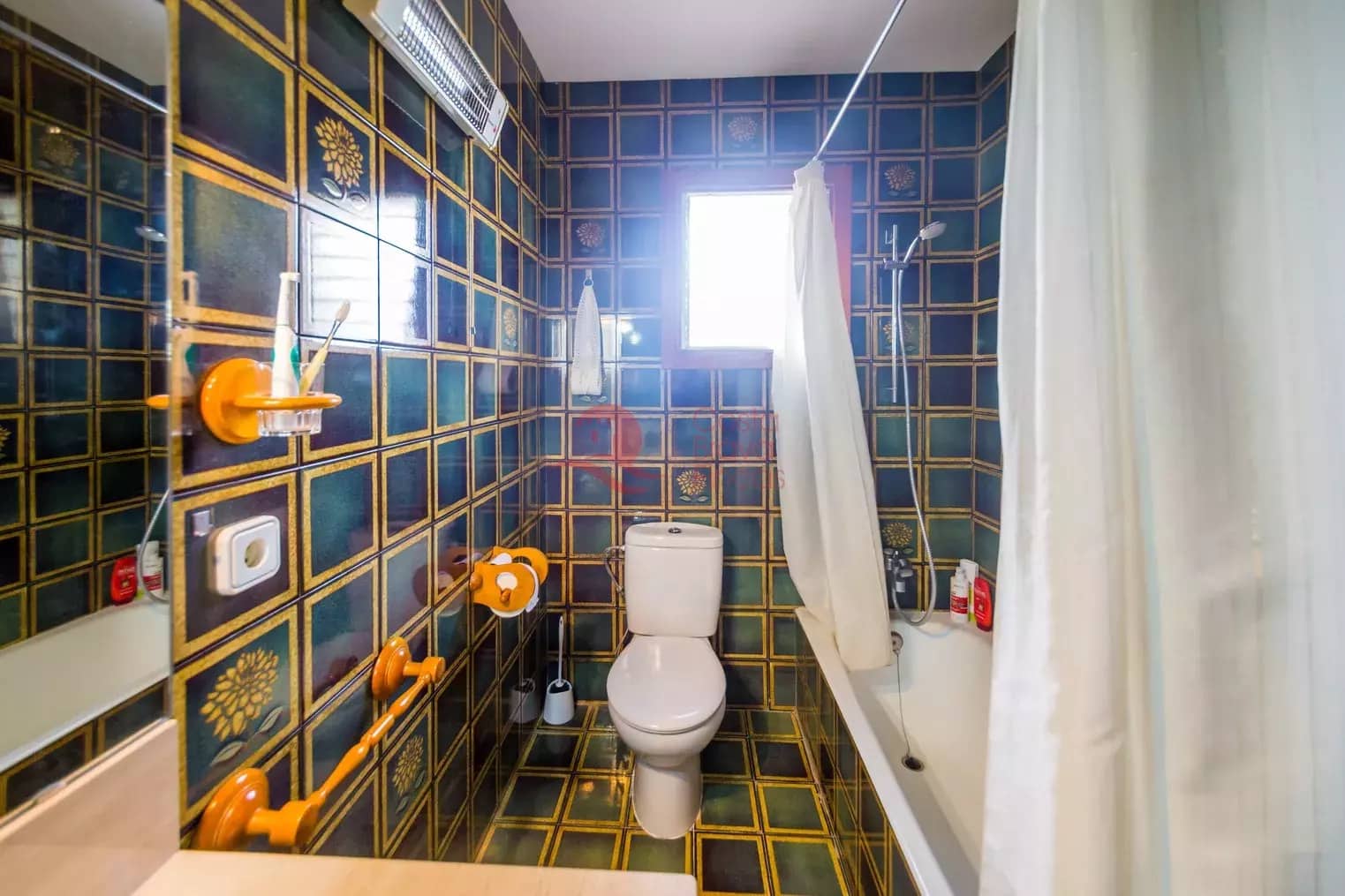 5 soverom Villa til salgs i Santa Cristina d'Aro med svømmebasseng garasje - € 370 000 (Ref: 8857167)