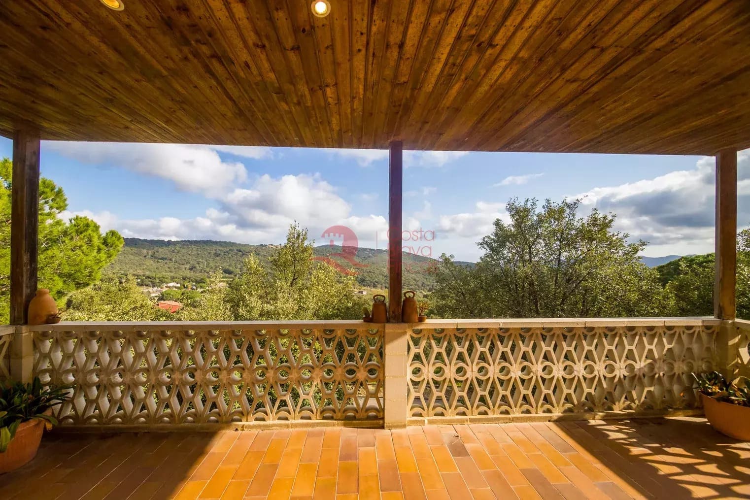 5 soverom Villa til salgs i Santa Cristina d'Aro med svømmebasseng garasje - € 370 000 (Ref: 8857167)