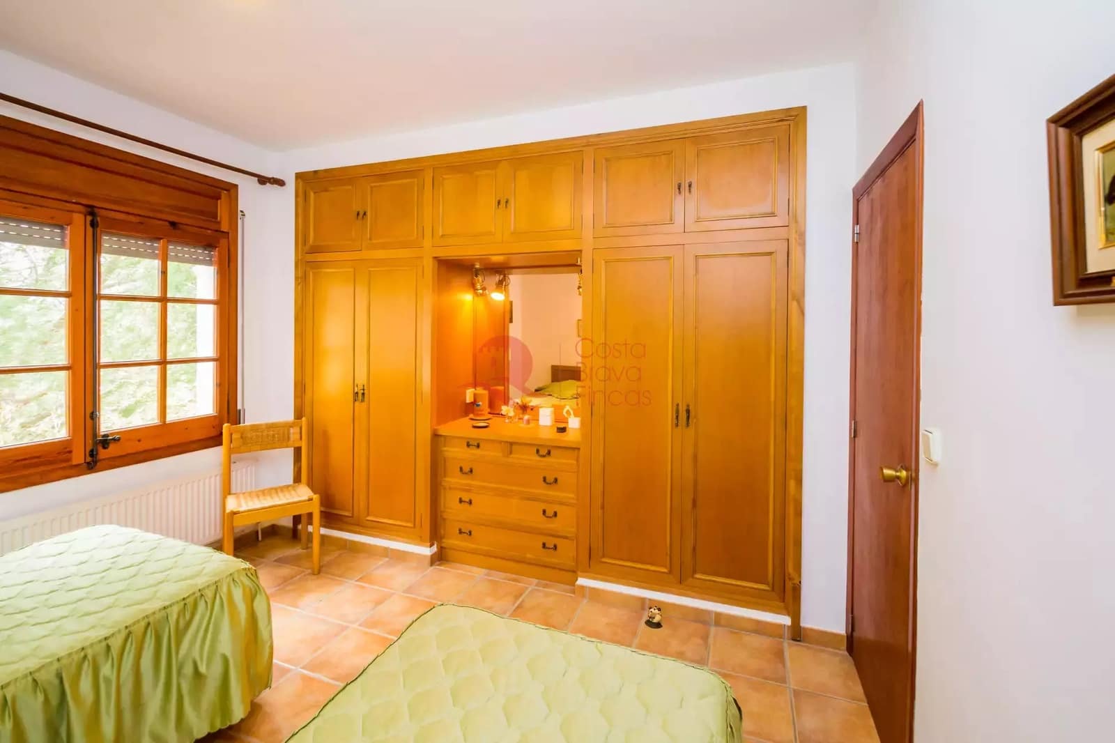 5 chambre Villa/Maison à vendre à Santa Cristina d'Aro avec piscine garage - 370 000 € (Ref: 8857167)