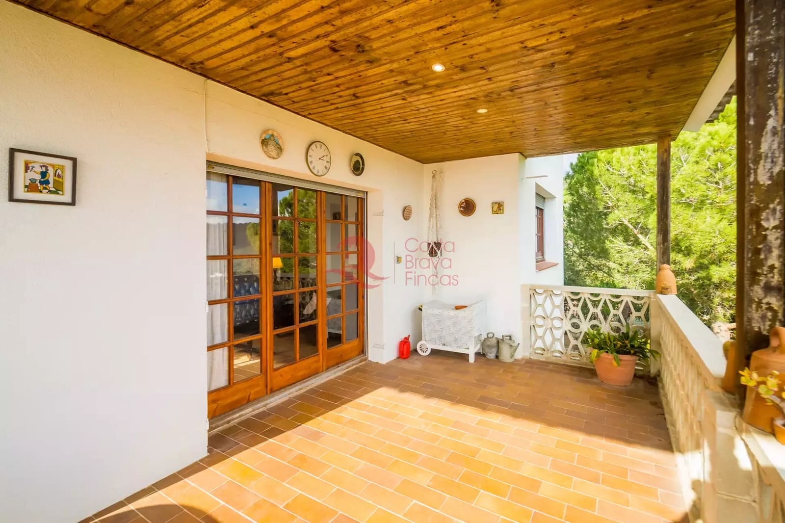 5 chambre Villa/Maison à vendre à Santa Cristina d'Aro avec piscine garage - 370 000 € (Ref: 8857167)