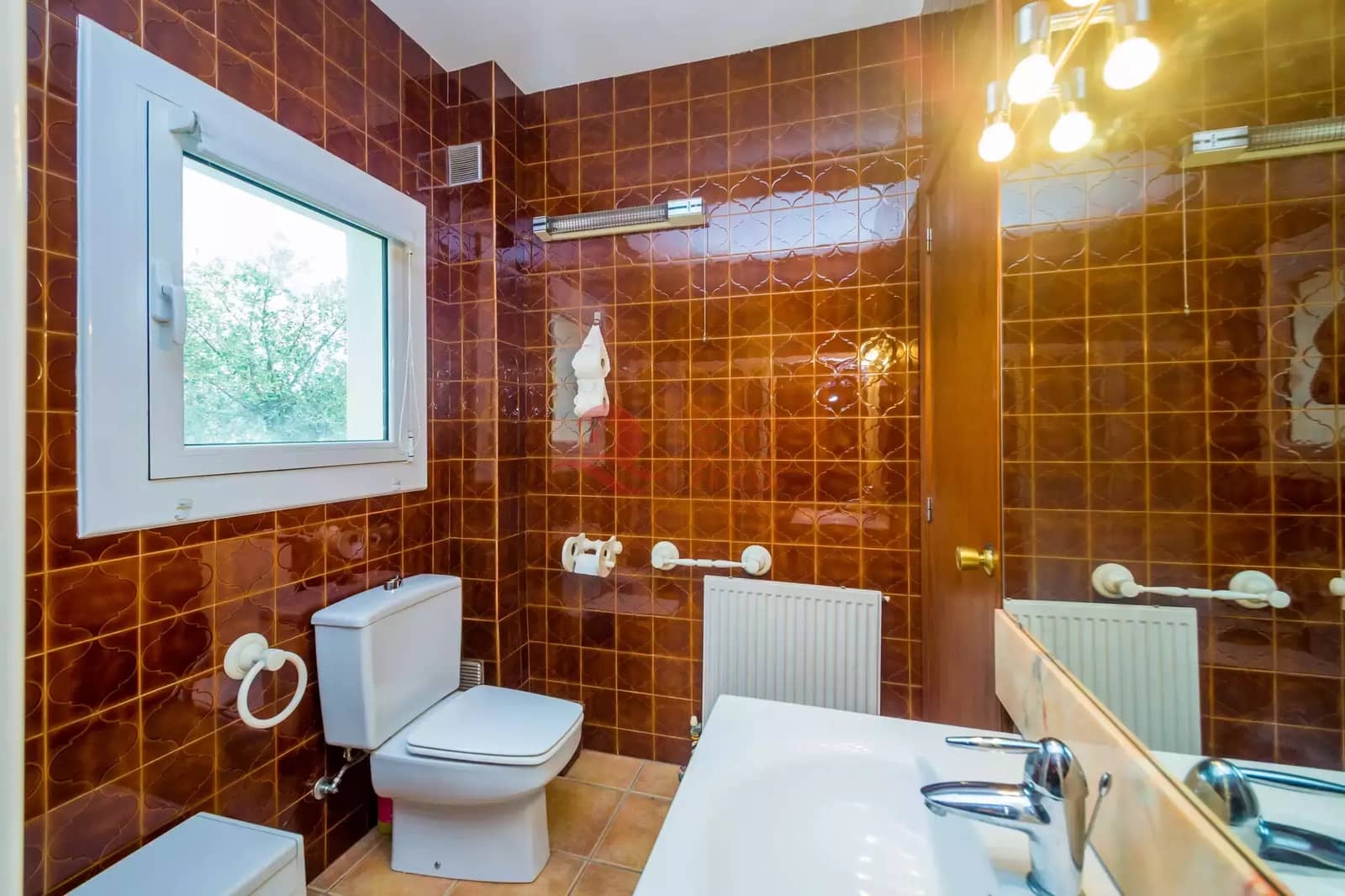 5 chambre Villa/Maison à vendre à Santa Cristina d'Aro avec piscine garage - 370 000 € (Ref: 8857167)