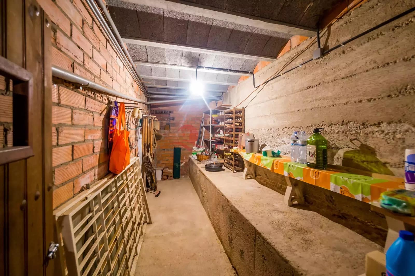 5 chambre Villa/Maison à vendre à Santa Cristina d'Aro avec piscine garage - 370 000 € (Ref: 8857167)