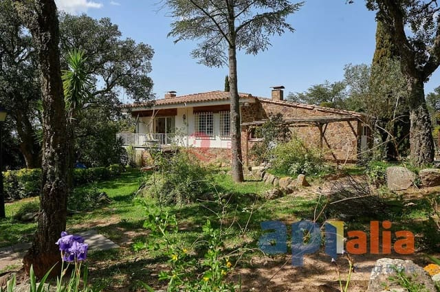 3 quarto Quinta/Casa Rural para venda em Romanya de la Selva, Santa Cristina d'Aro com piscina garagem - 550 000 € (Ref: 8937171)