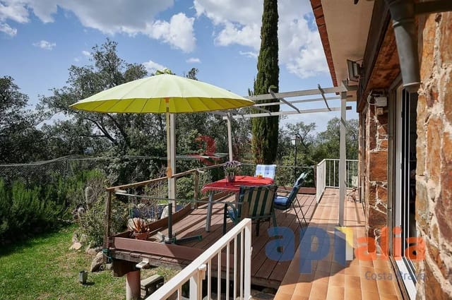 3 quarto Quinta/Casa Rural para venda em Romanya de la Selva, Santa Cristina d'Aro com piscina garagem - 550 000 € (Ref: 8937171)