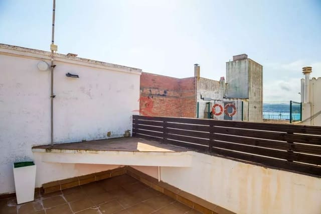 3 bedroom Townhouse for sale in Palamós with garage - € 368,000 (Ref: 8948746)