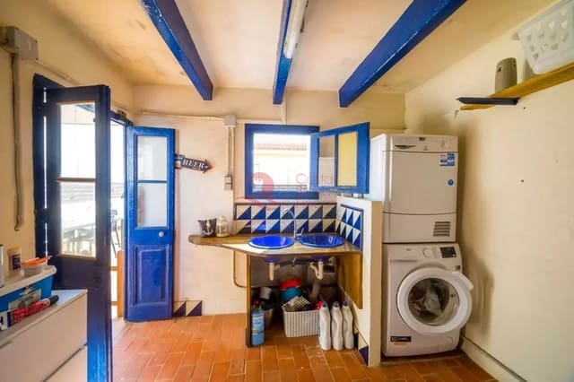 3 bedroom Townhouse for sale in Palamós with garage - € 368,000 (Ref: 8948746)