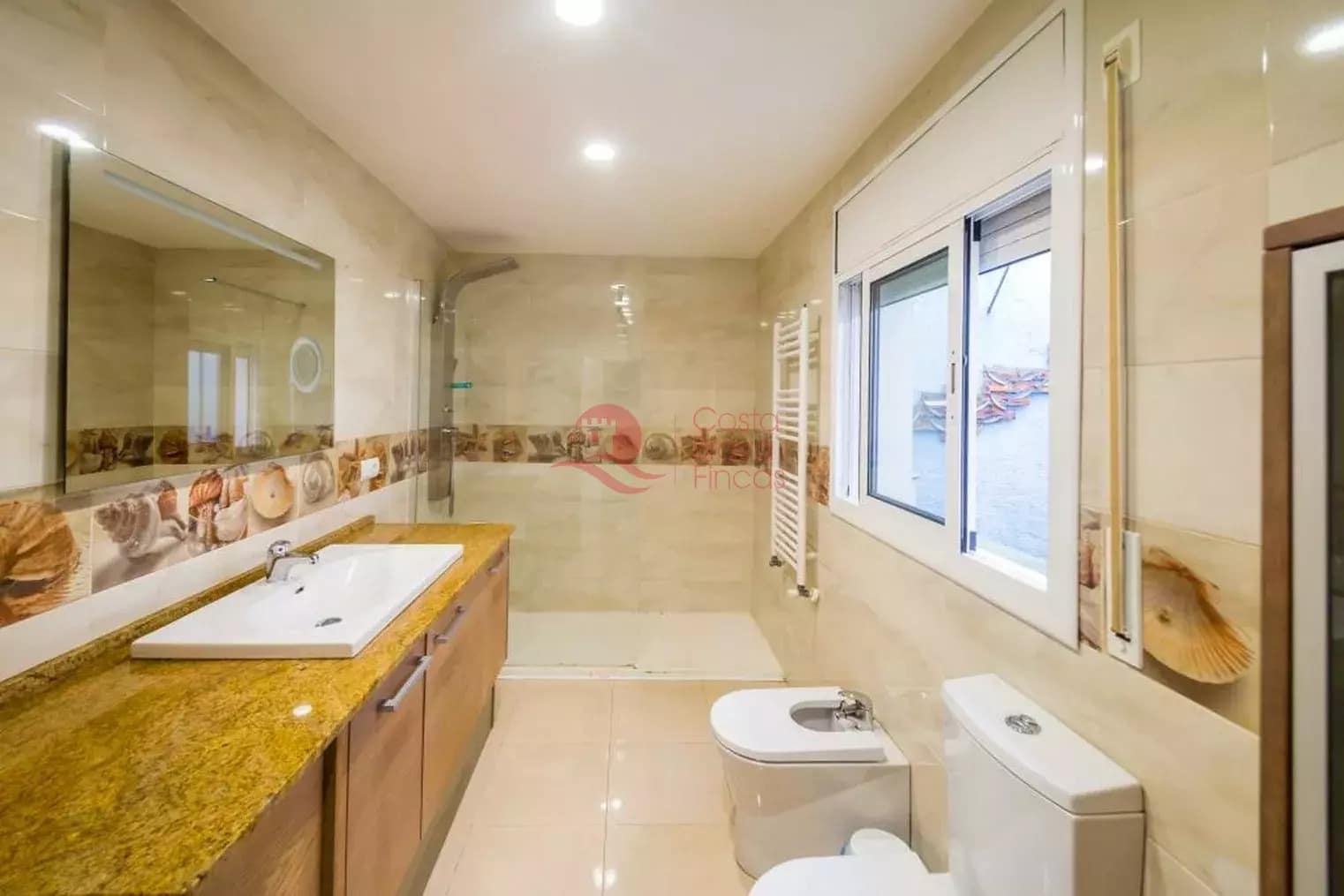 3 soverom Hus til salgs i Palamos med garasje - € 368 000 (Ref: 8948746)