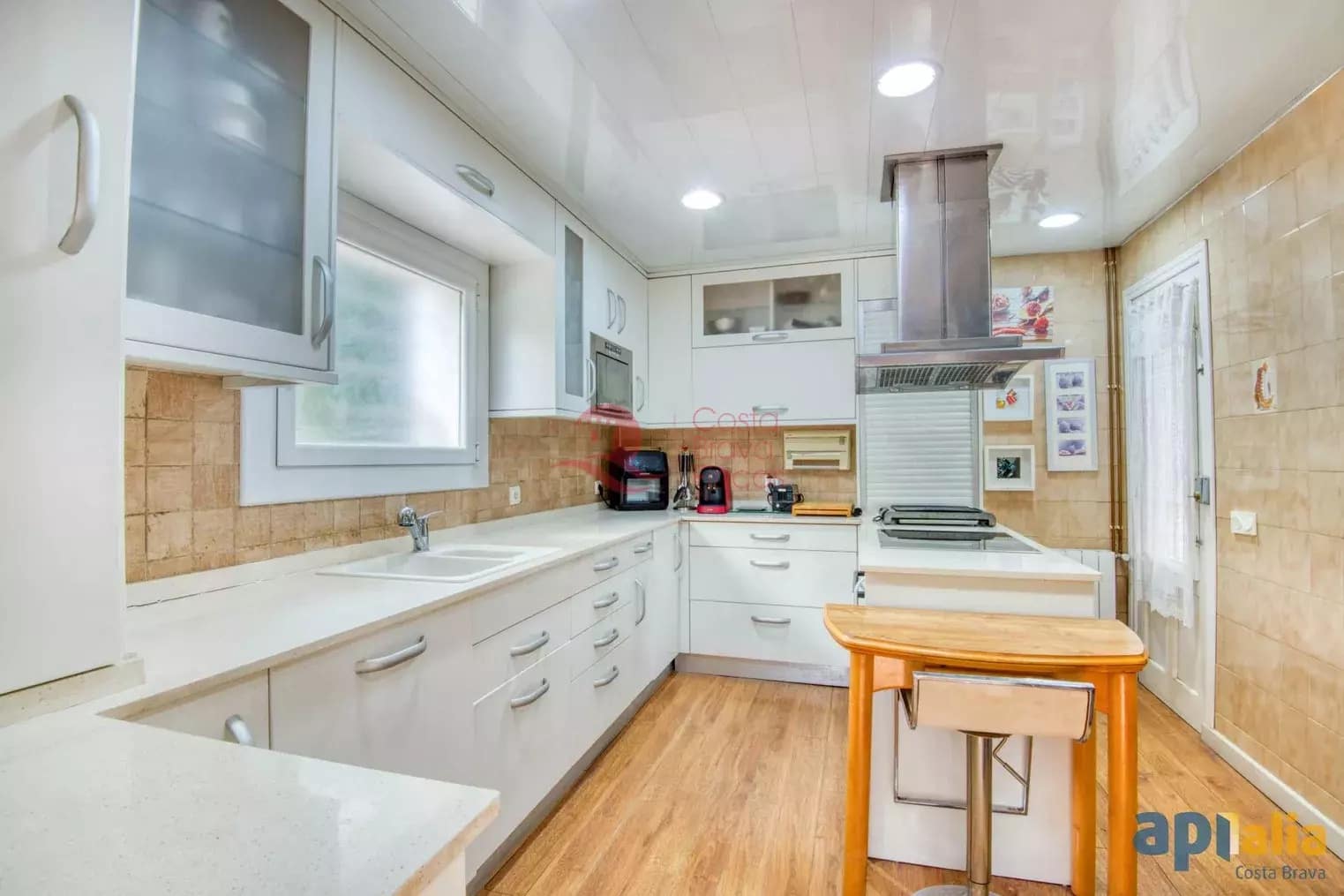 6 soveværelse Villa til salg i Sant Feliu de Guixols med swimmingpool garage - € 550.000 (Ref: 8948747)