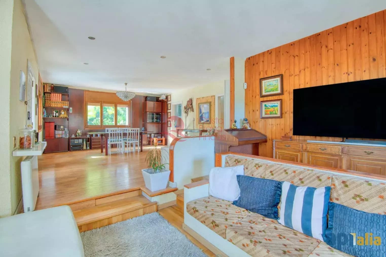 6 soveværelse Villa til salg i Sant Feliu de Guixols med swimmingpool garage - € 550.000 (Ref: 8948747)