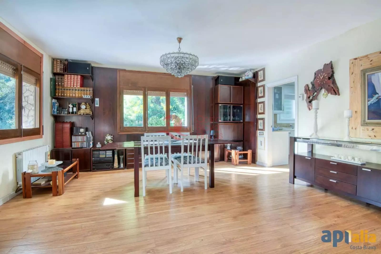 Chalet de 6 habitaciones en Sant Feliu de Guíxols en venta con piscina garaje - 550.000 € (Ref: 8948747)