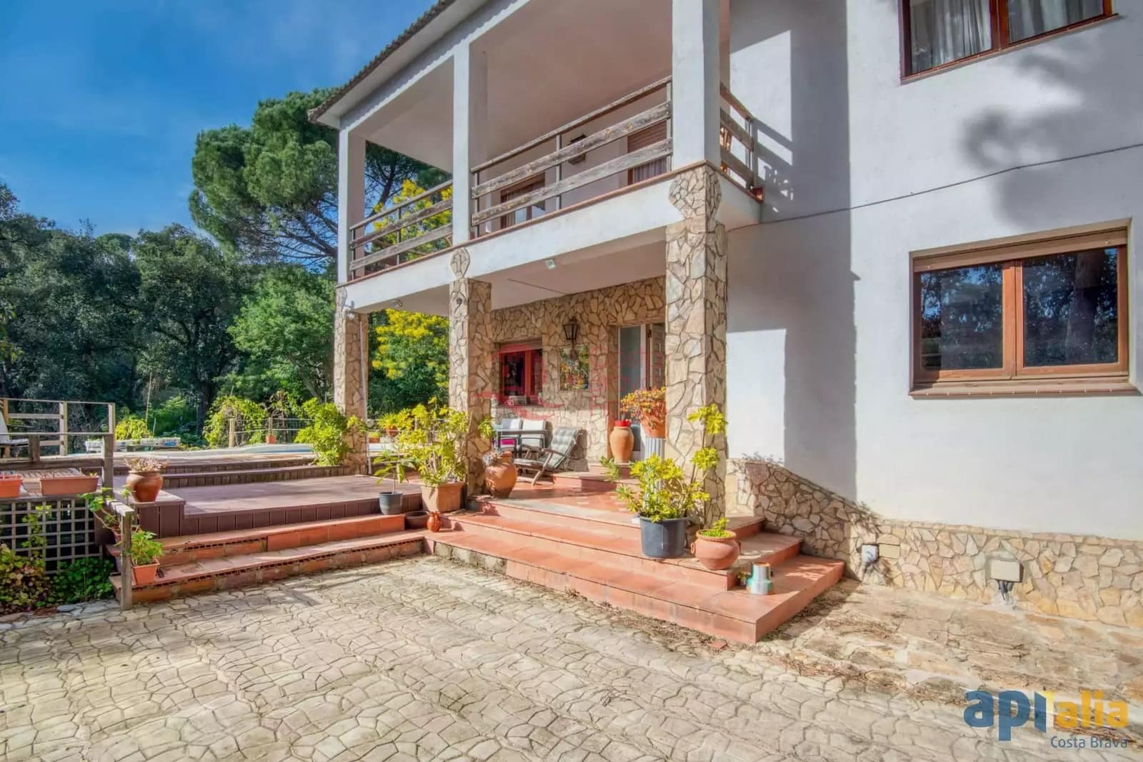 Chalet de 6 habitaciones en Sant Feliu de Guíxols en venta con piscina garaje - 550.000 € (Ref: 8948747)