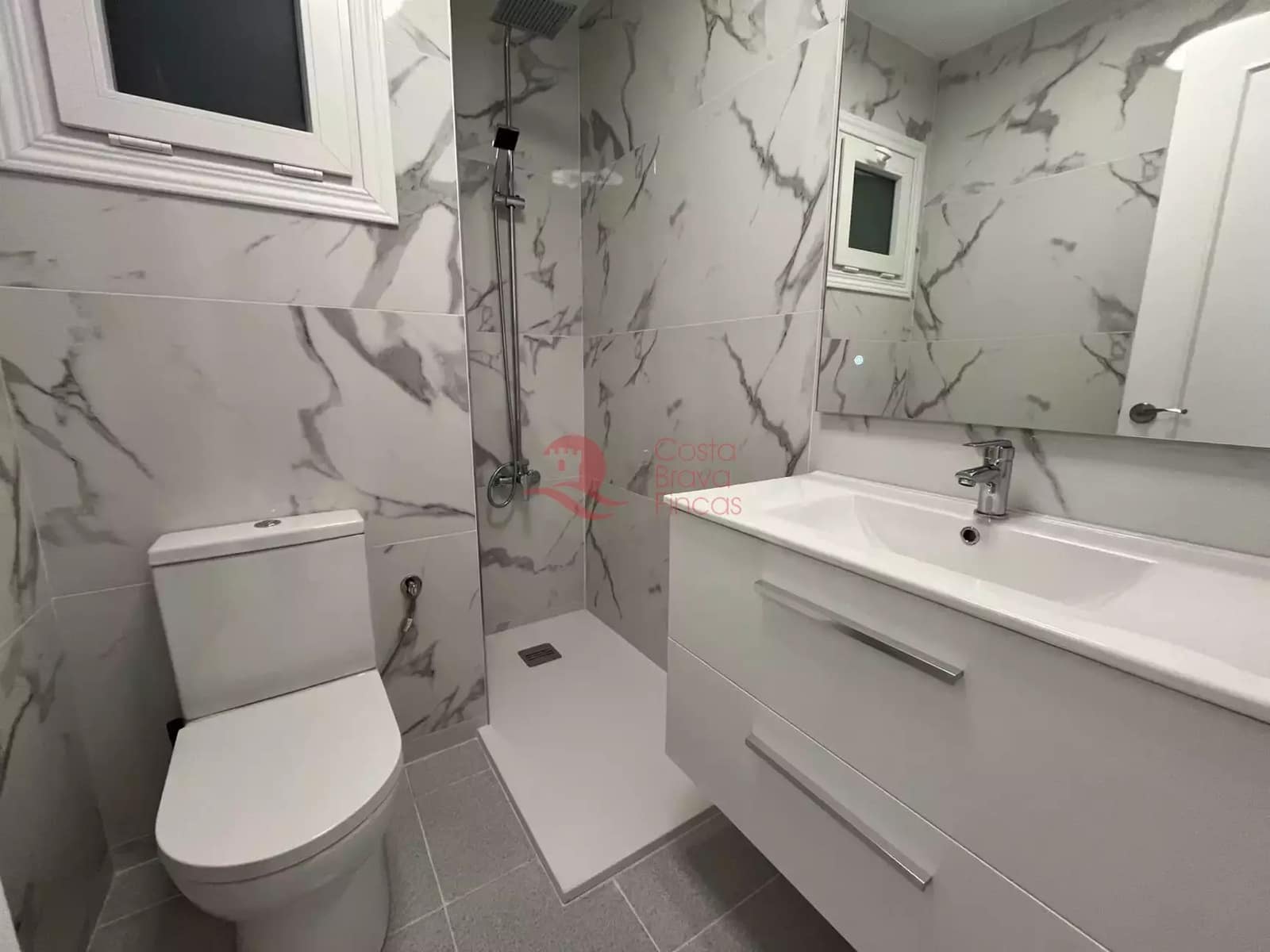 2 sovrum Lägenhet till salu i Platja d'Aro - 239 500 € (Ref: 8970257)