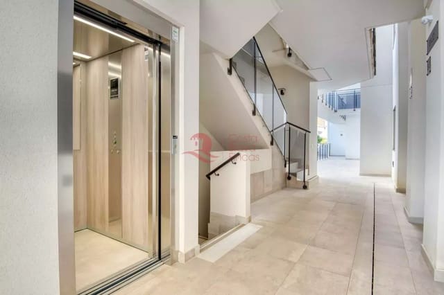 Apartamento de 2 habitaciones en Platja d'Aro, Castell-Platja d'Aro en venta con garaje - 350.000 € (Ref: 8988190)