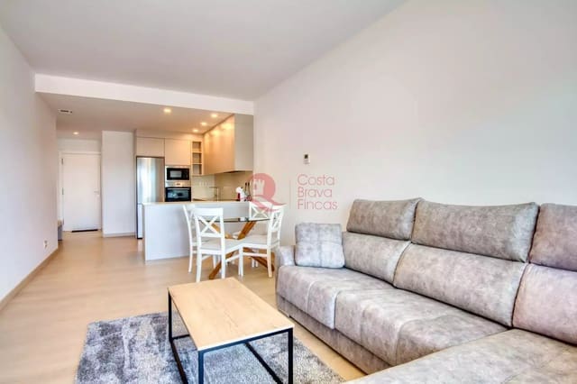 2 soveværelse Lejlighed til salg i Platja d'Aro, Castell-Platja d'Aro med garage - € 350.000 (Ref: 8988190)