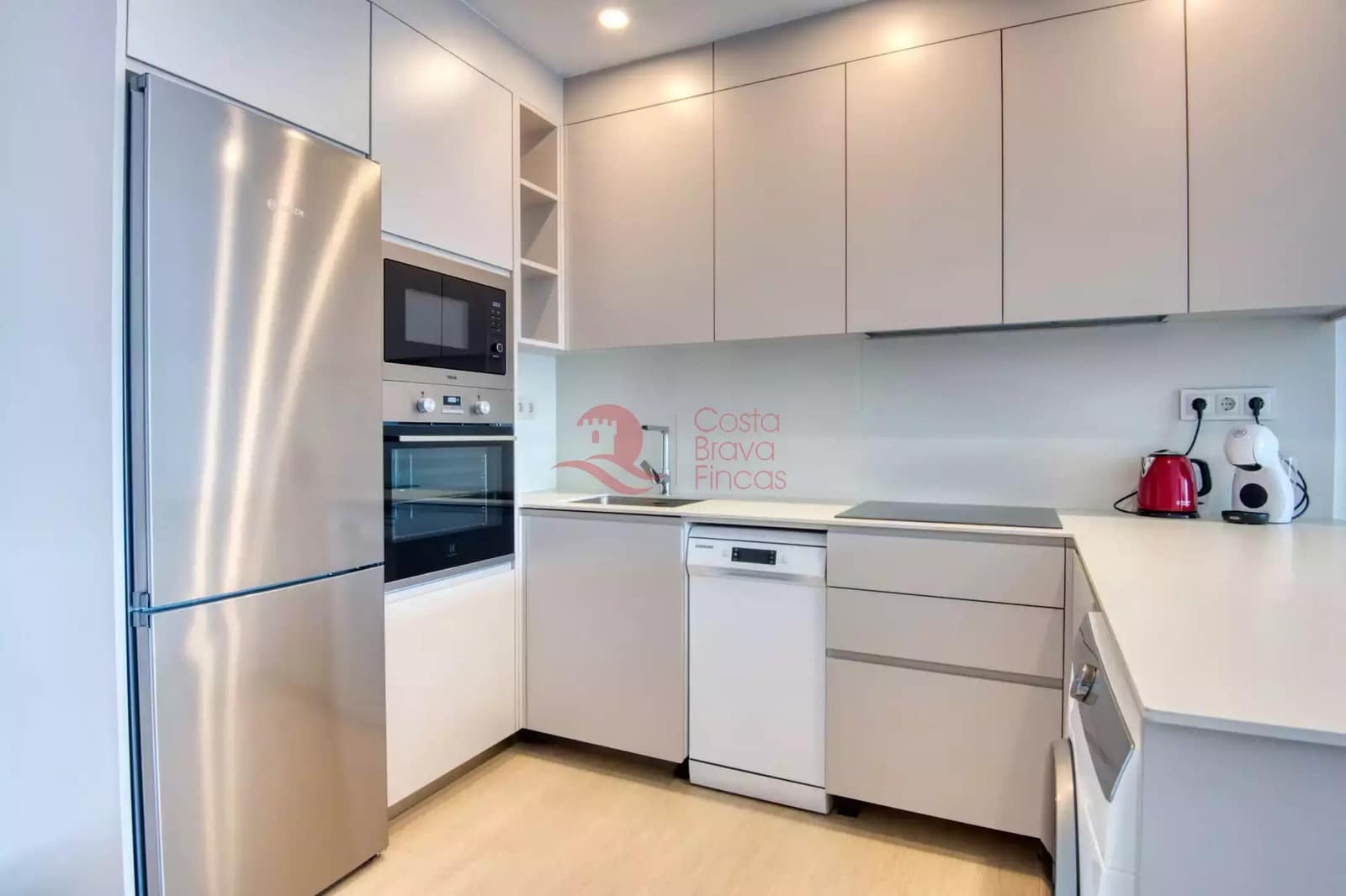 2 quarto Apartamento para venda em Platja d'Aro com garagem - 350 000 € (Ref: 8988190)