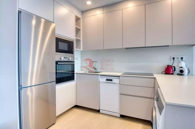 2 soveværelse Lejlighed til salg i Platja d'Aro, Castell-Platja d'Aro med garage - € 350.000 (Ref: 8988190)